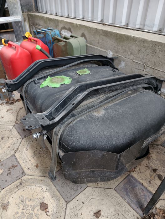 Топливный бак 95 л