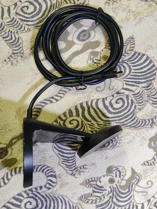 Безжично Магнитно зарядно за GSM Бързо 20 watts Belkin Wireless charger stand