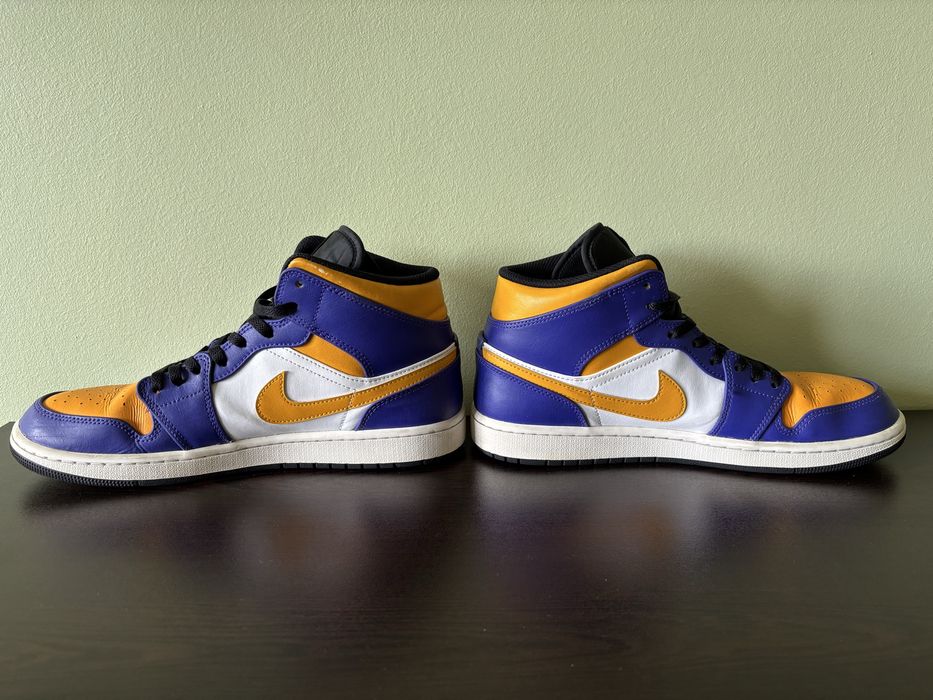Nike Air Jordan 1 Mid "Lakers"- оригинални