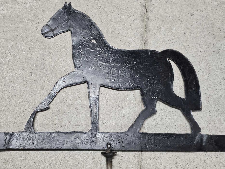 Горна част от ретро ветропоказател