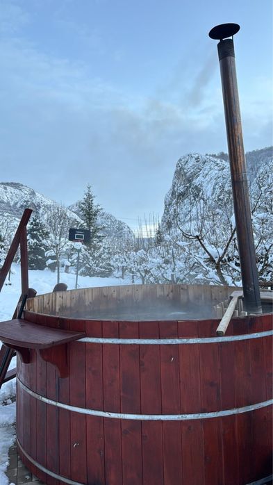 CABANA “AMURG”,de inchiriat in cheile Valisoarei(AIUD)/ CIUBAR MARE