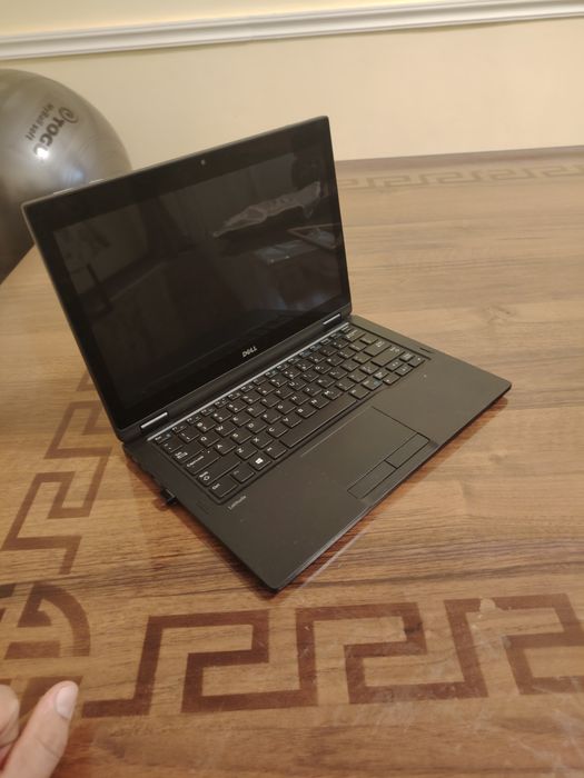 Noutbuk DEEL Intel kory