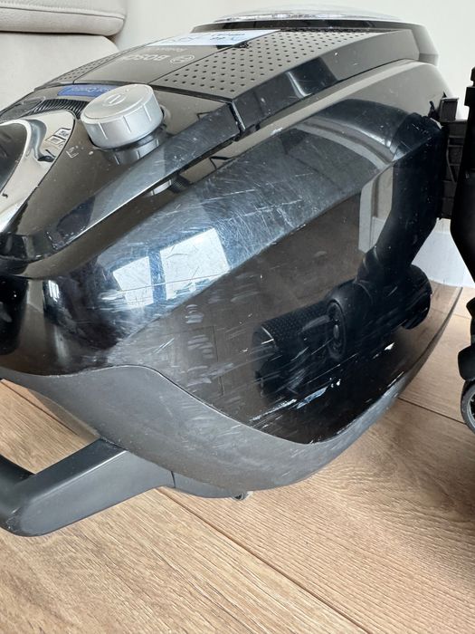 Прахосмукачка BOSCH BGS7SIL64