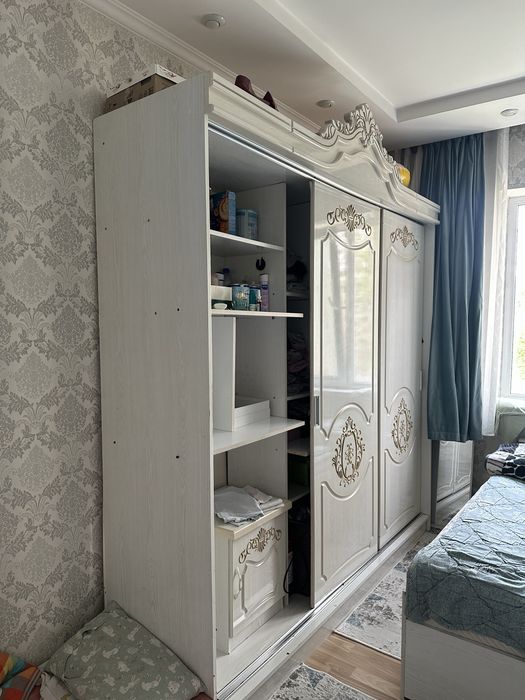 Шкаф для комнаты