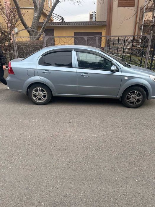 Продам Nexia 3 Elegant