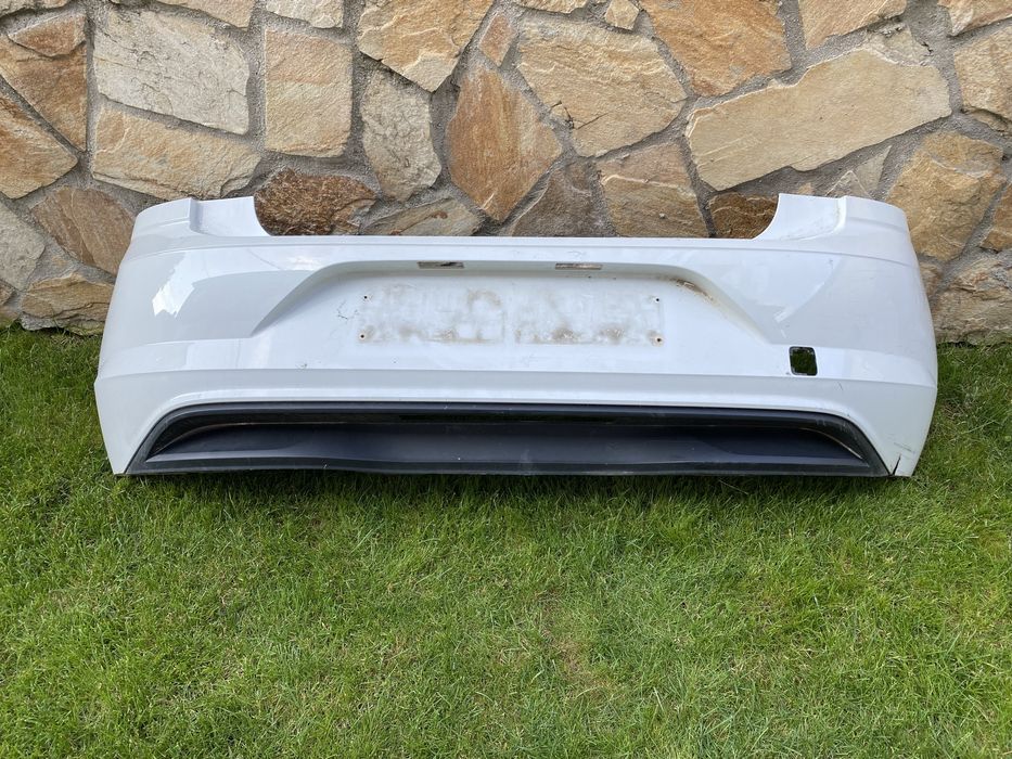 Броня задна за фолксваген поло 2018г