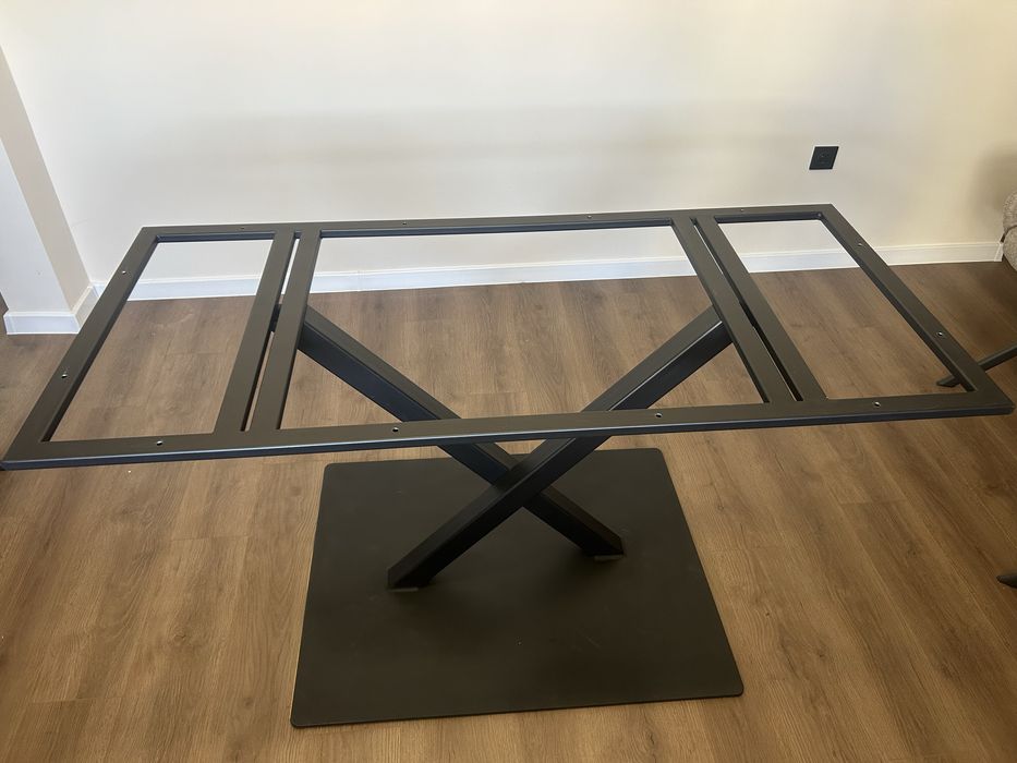 Основа за маса, крака за маса