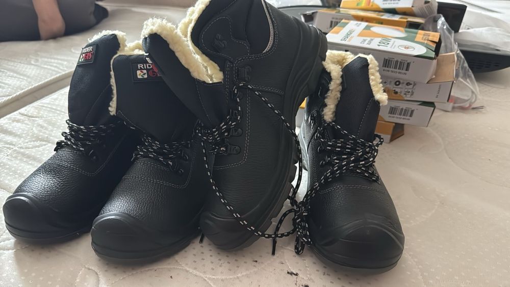 Спец ботинка и куртка