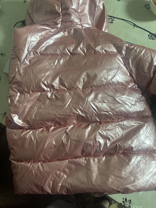 Курточка на 4-5 лет