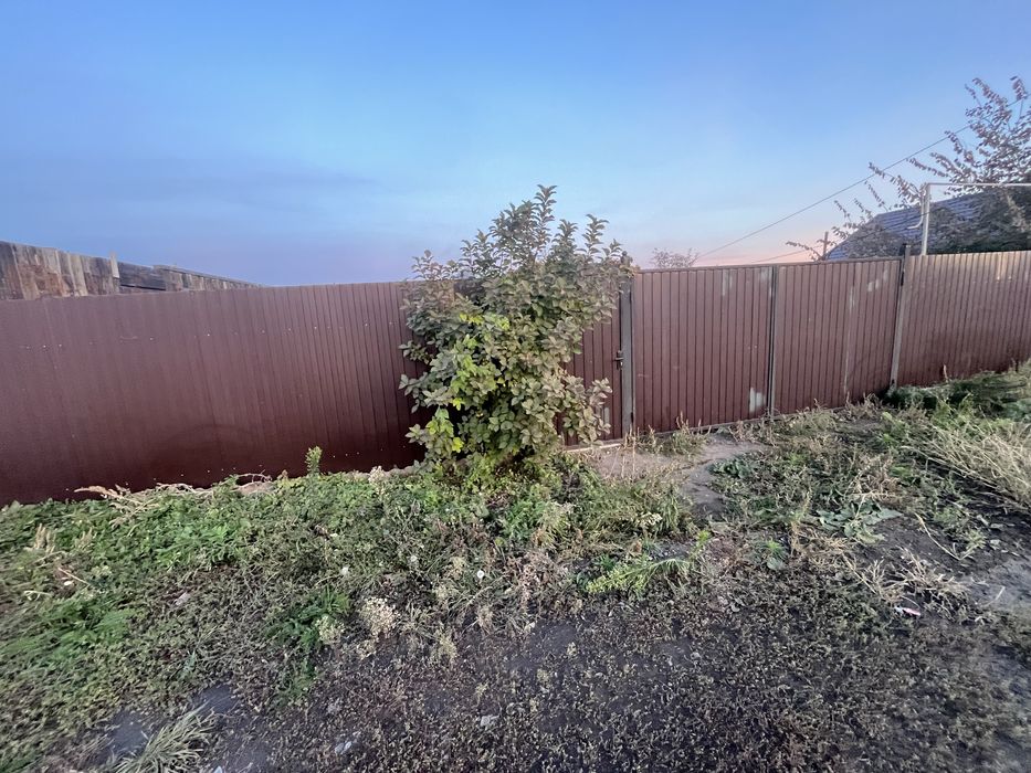 Продам участок, недострой