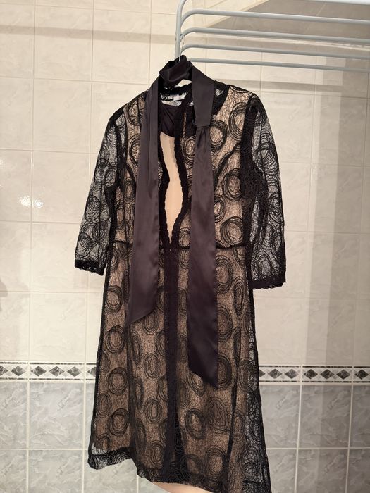 Новое платье с этикеткой