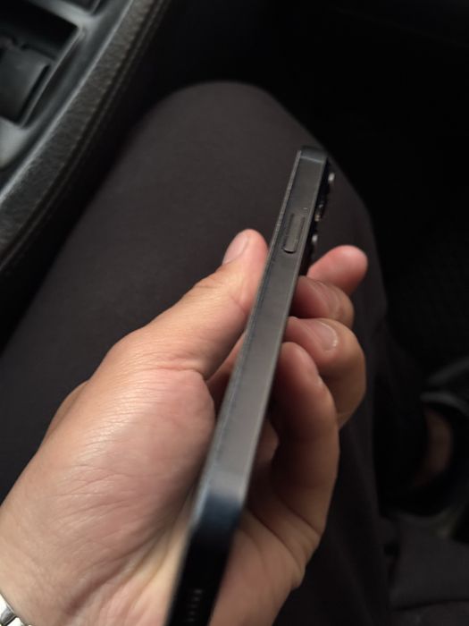 продам Айфон 14, 128гб