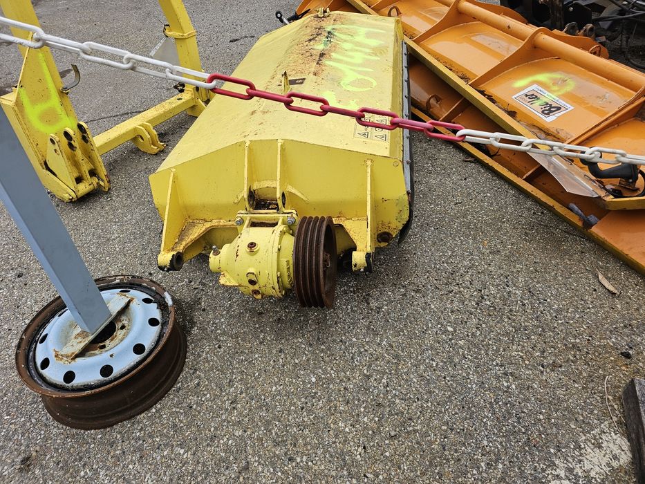 Tocator resturi vegetale