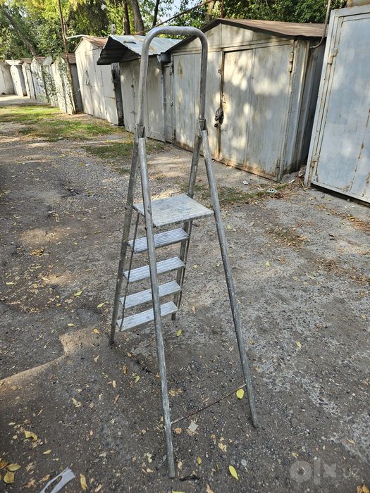 Продаётся продаётся стремянка СССР