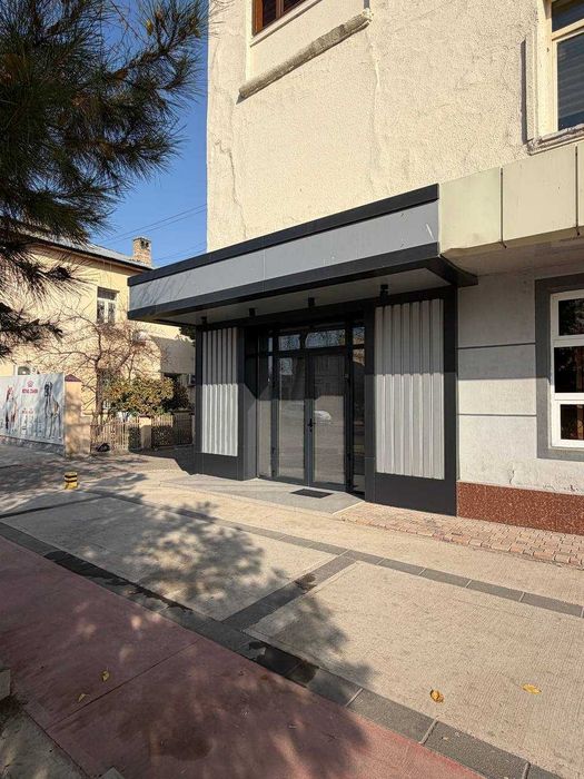 Срочно продаётся 
Евро нежилое помещение
Мирабад
Сев.вокзал
Саракулька