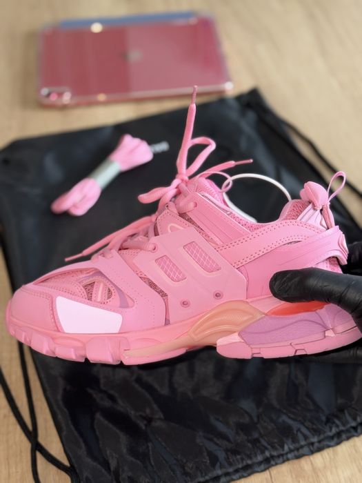 Balenciaga Track Roz 37