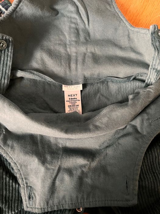 Pantaloni salopeta cu body camasa, Next, 6-9 luni!