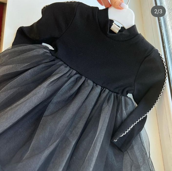 Платье для девочки 120 р.