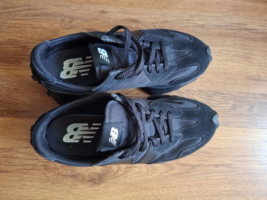 New balance 327 маратонки 42 номер.
