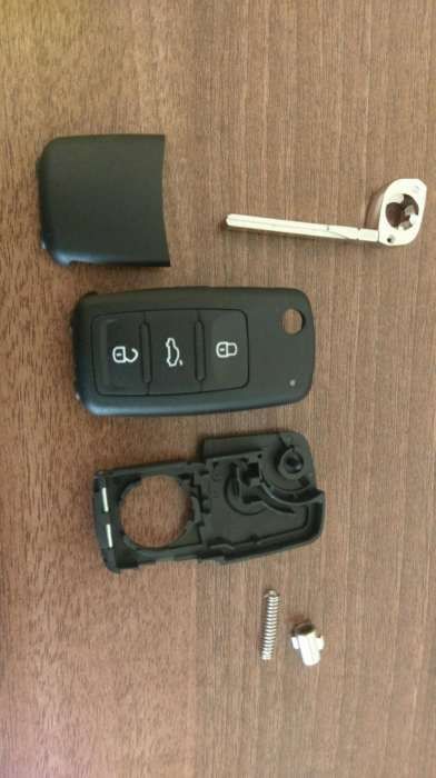 Carcasa cheie cu 2 si 3 butoante Golf 6, Vw ,Skoda, Seat dupa 2011