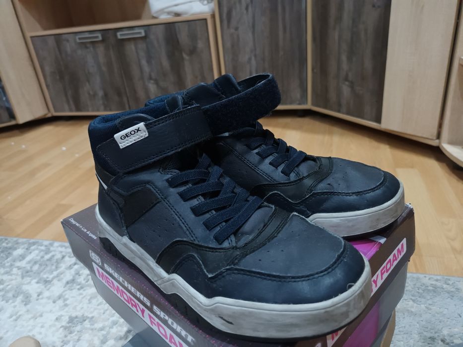 Полуботинки GEOX 38 размер