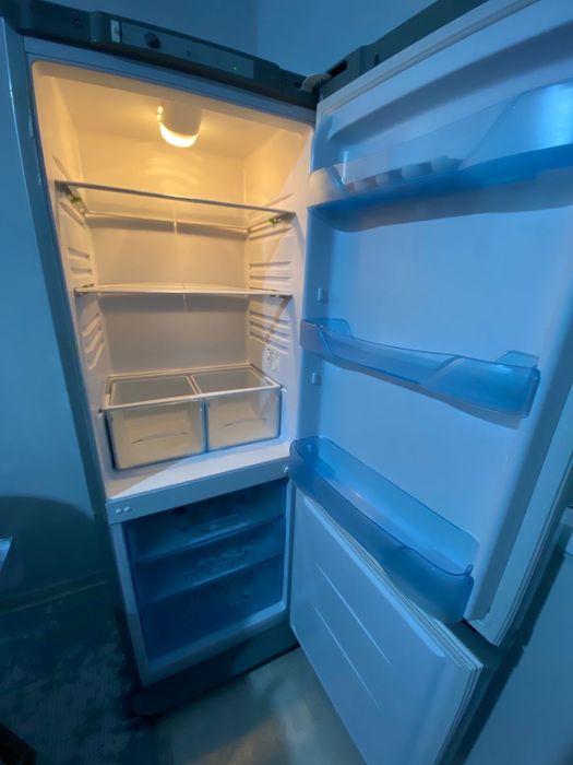 холодильник Бирюса