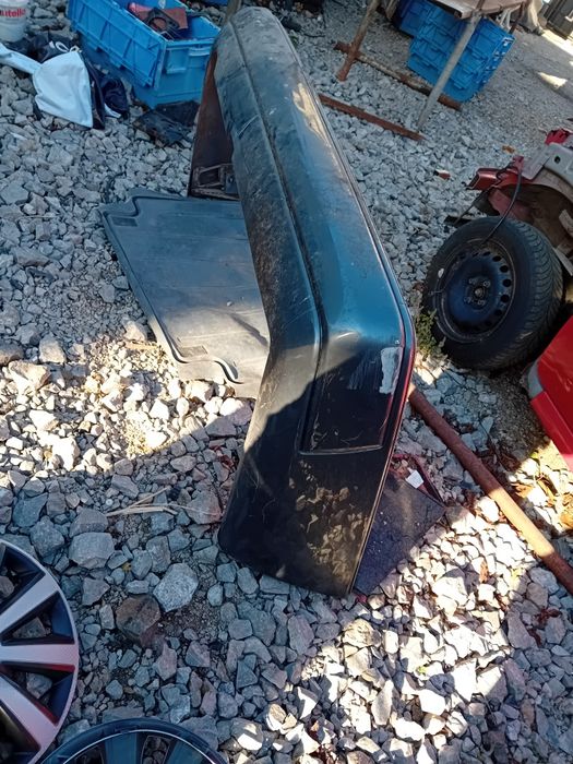 Задна броня 124ка купе