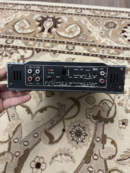 Boss Mini уселитель 6000ват