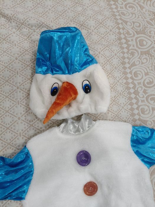 Продам Костюм снеговика
