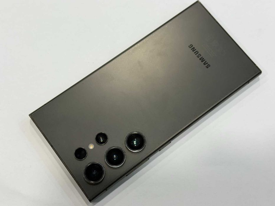 Samsung Galaxy S24 Ultra 5G 256GB 12GB RAM