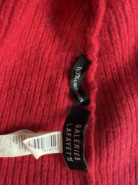 Caciula 100% Cashmere marca Galeries Lafayette