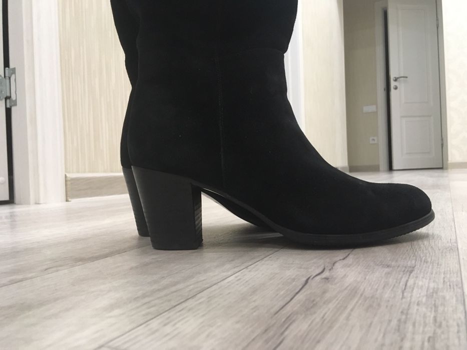 Продам сапоги женские