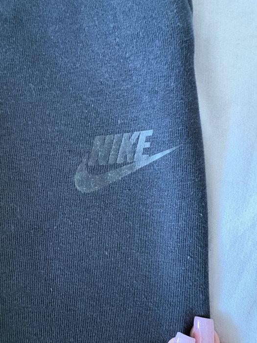 Долнище Nike Tech дамско