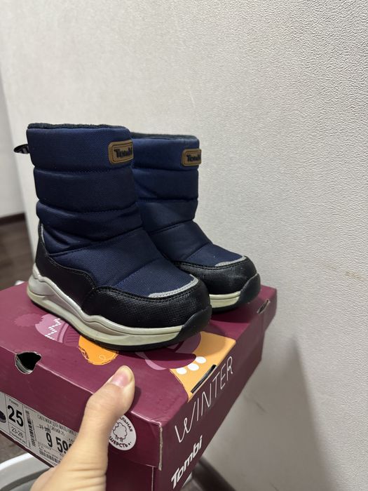 Продам обувь детскую