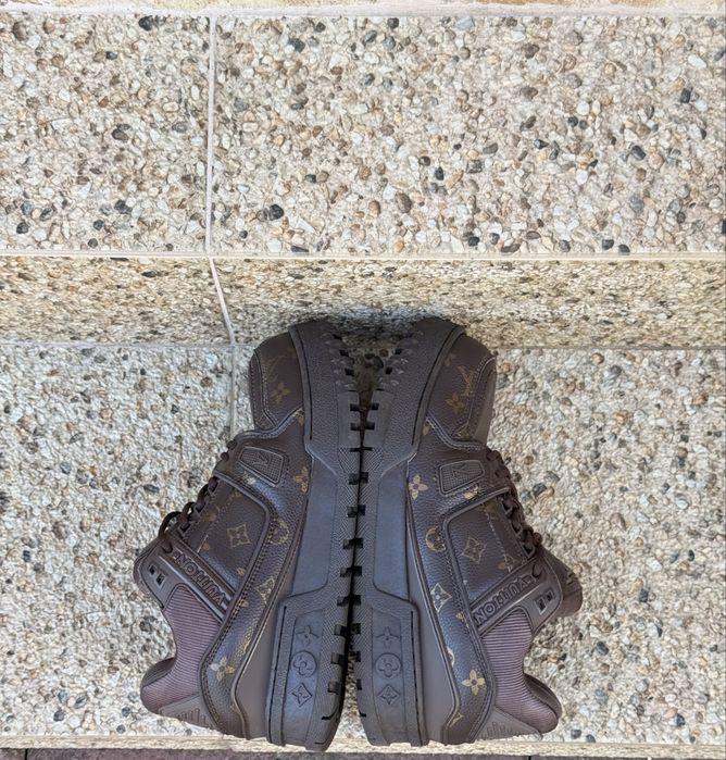 Louis Vuitton skates maxi