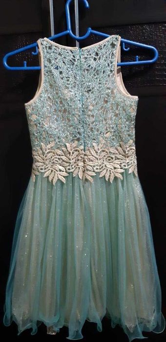 Вечернее платье миди