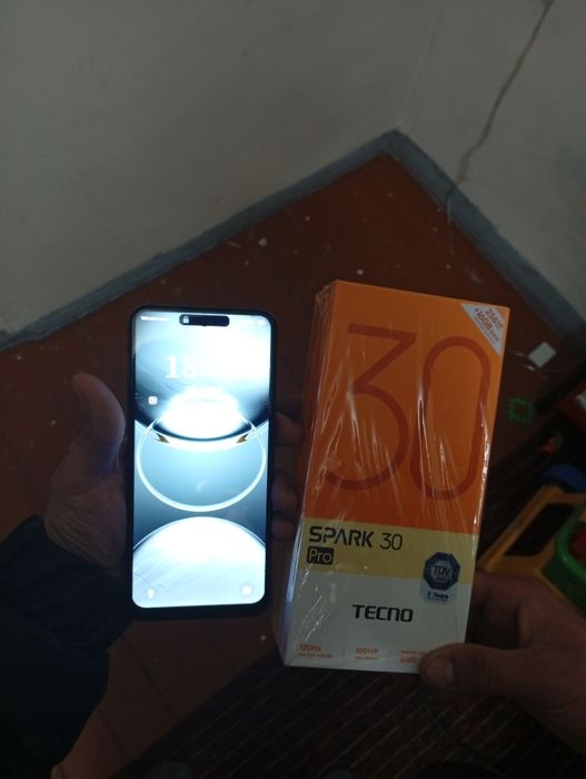 Tecno spark 30 pro 8/258