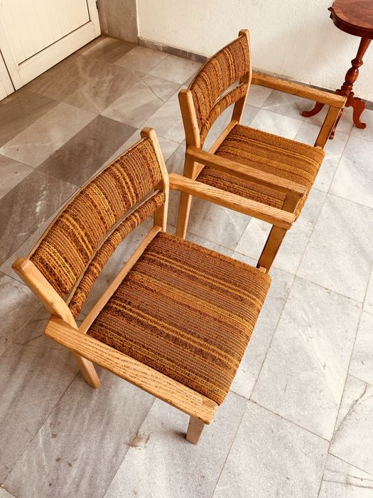 Винтидж шведски столове с подлакътници – Scandinavian Mid-Century (60-те)