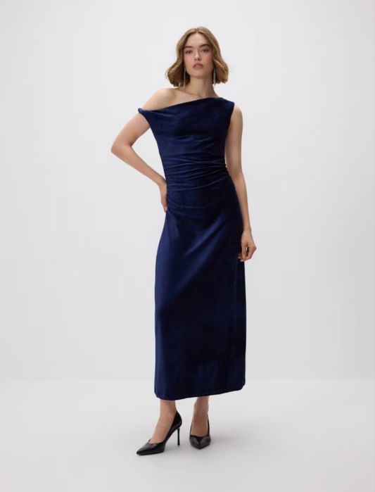 Рокля от кадифе Reserved