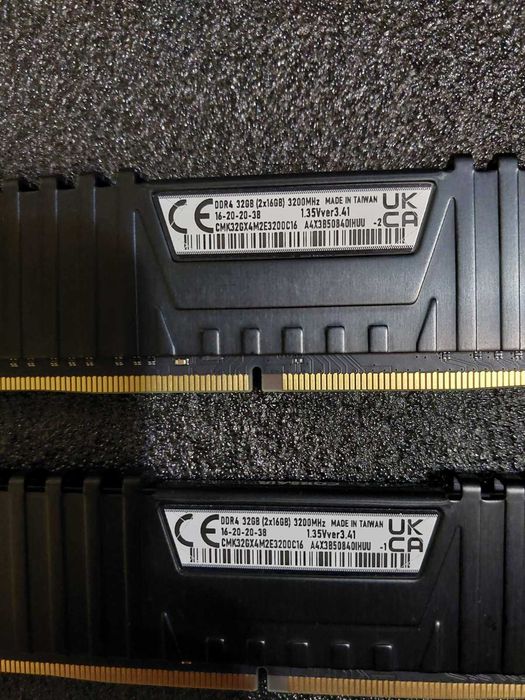 32GB 3200Mhz CL16 - DDR4 RAM памет