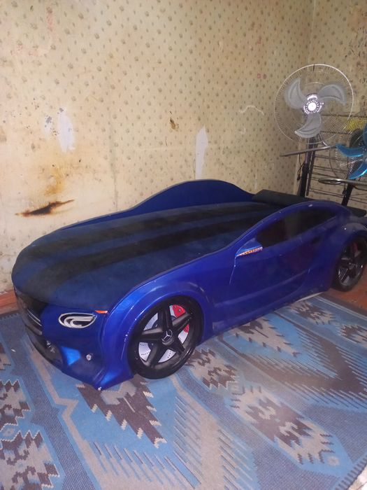 Детская мебель ( кроватка)