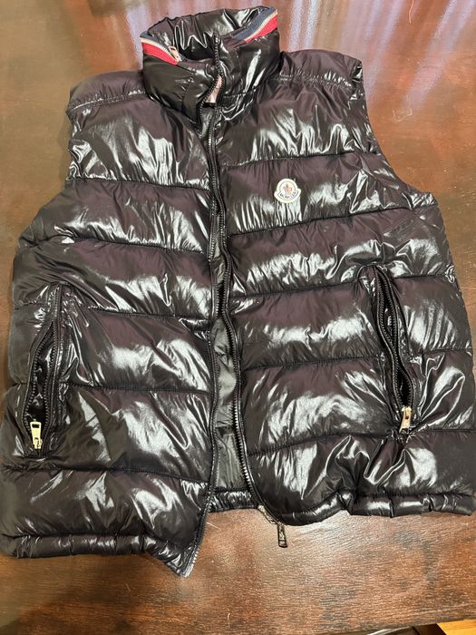 Moncler елече размер L