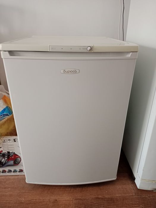 Морозильник в хорошем состоянии