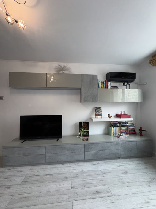 Mobilier living modern - stare excelenta