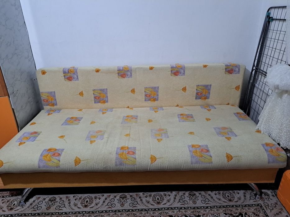 Продам диван-тахта