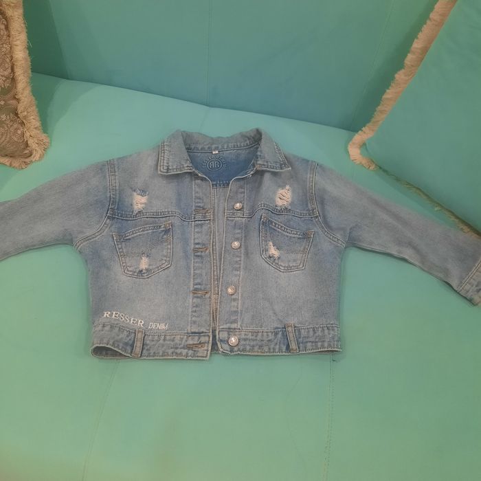 Продам джинсовый пиджак