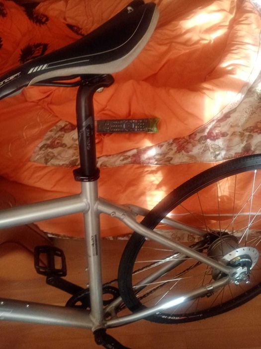 Vand bicicleta!preț 1000 de lei!