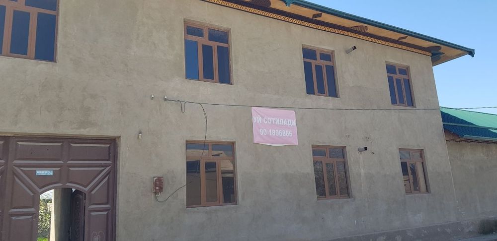 Uy  sotiladi srochniy
