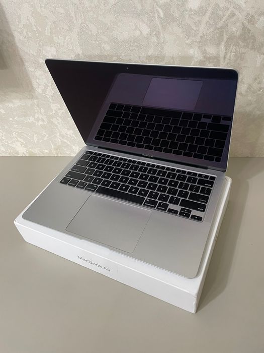 MacBook Air M1 (16-iyul 2026-yil aktivatsiya) — Ideall holatda!