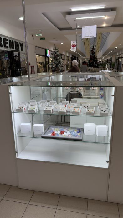 Продается островок 4 кв/м срочно